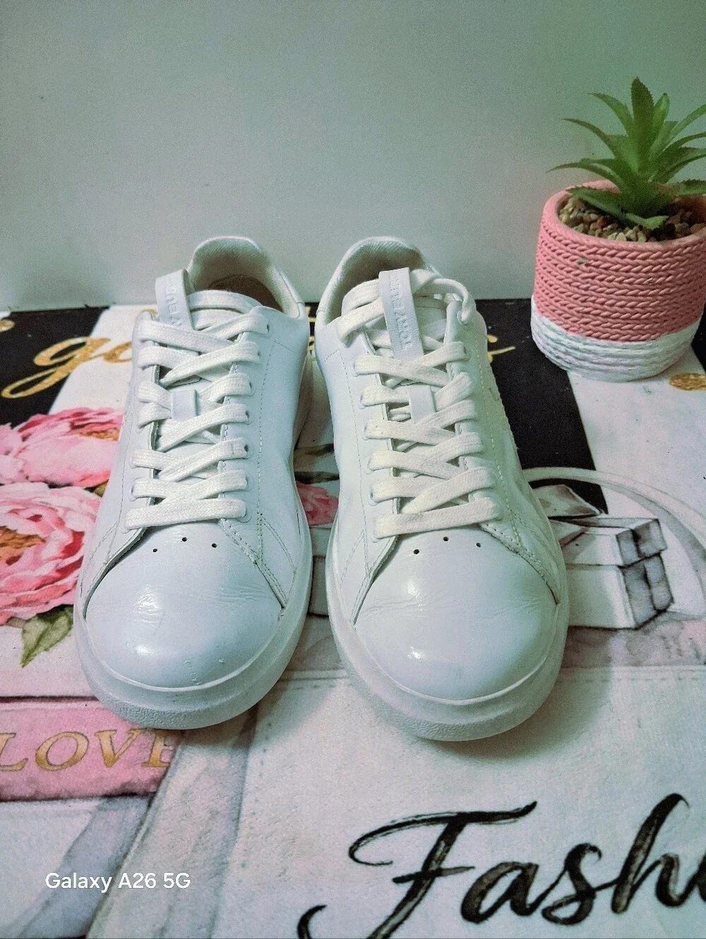 Tory  Burch Women Double T Howell Court Sneakers White US Size 6.5